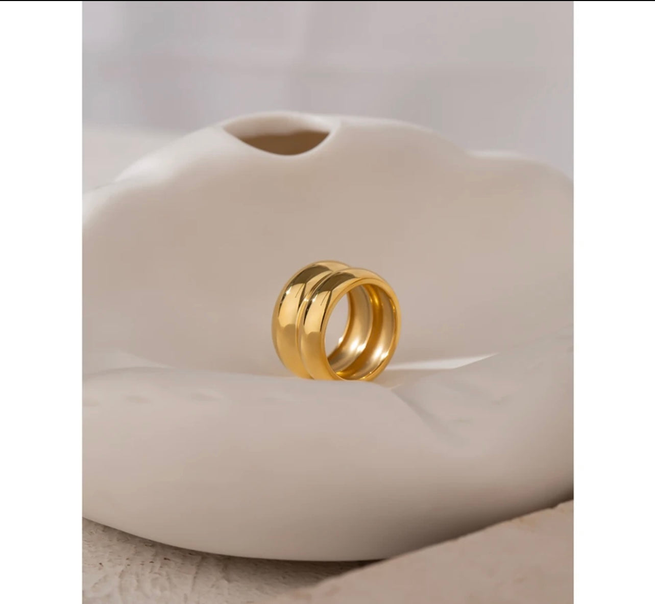 Radiant Double band Gold ring